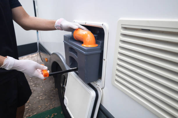 Porta potty rental for outdoor events in Lakewood, CA